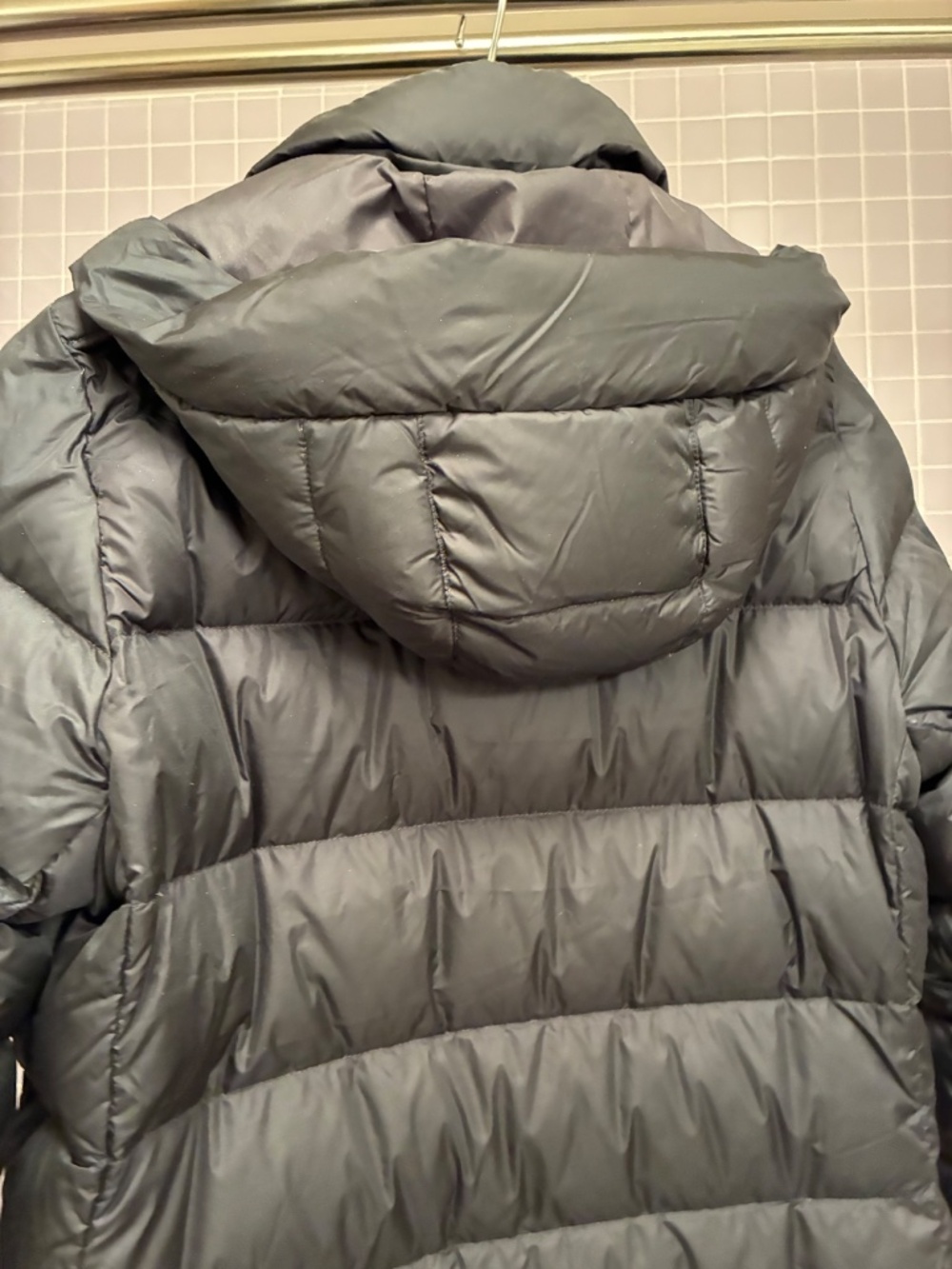 Women's The North Face  Black Puffer Coat Sz M - Picture 4 of 5